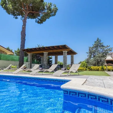 Sleeps 12 Pool Wifi Lloret de Mar