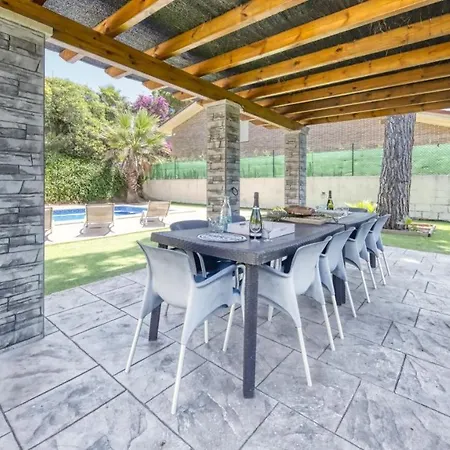 Sleeps 12 Pool Wifi * Lloret de Mar